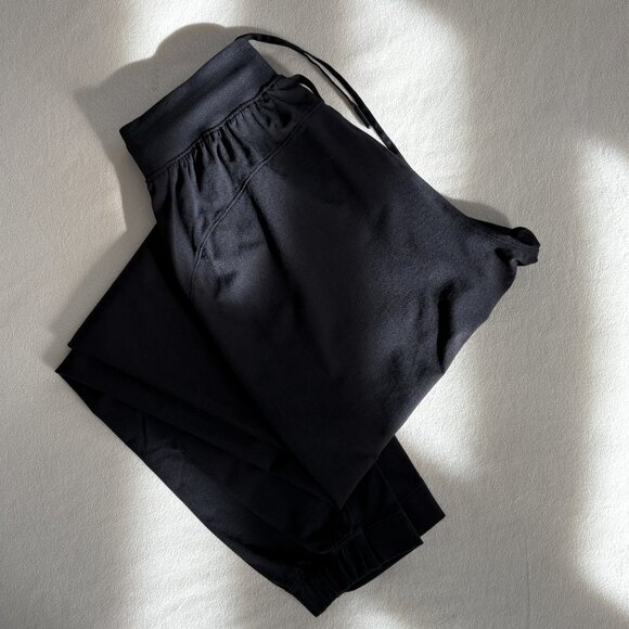 Lululemon License to Train High-Rise Pant - Picture 7 of 11